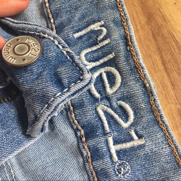 Distressed Rue21 Jean Shorts - Picture 4 of 6